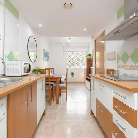 C55 Cosy Apartment Close To The Beach Malaga Exterior photo