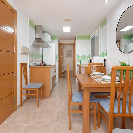 C55 Cosy Apartment Close To The Beach Malaga Exterior photo